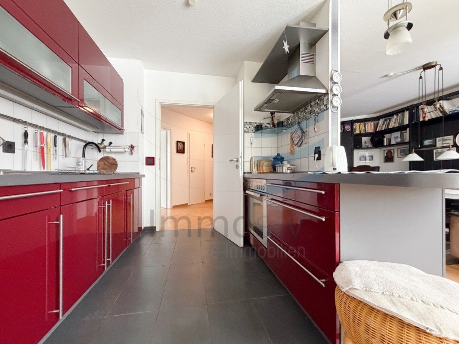 Einbauk�che Blick Flur Erdgeschosswohnung Berlin