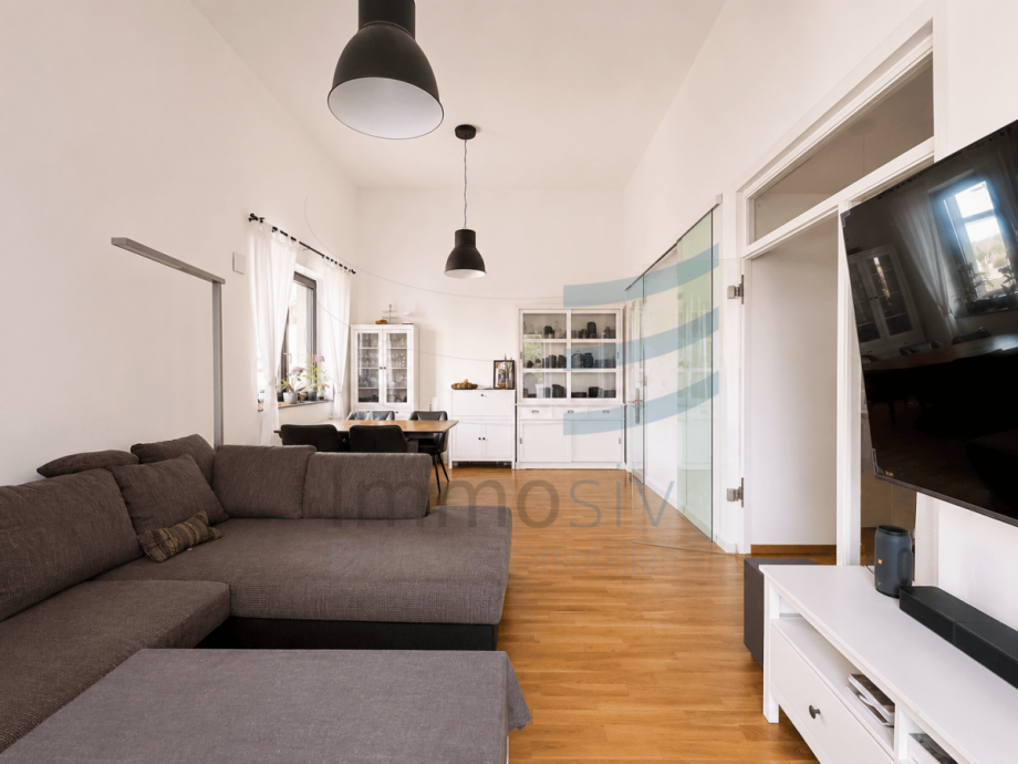 Wohnzimmer Blick Flur und K�che Wohnung Potsdam