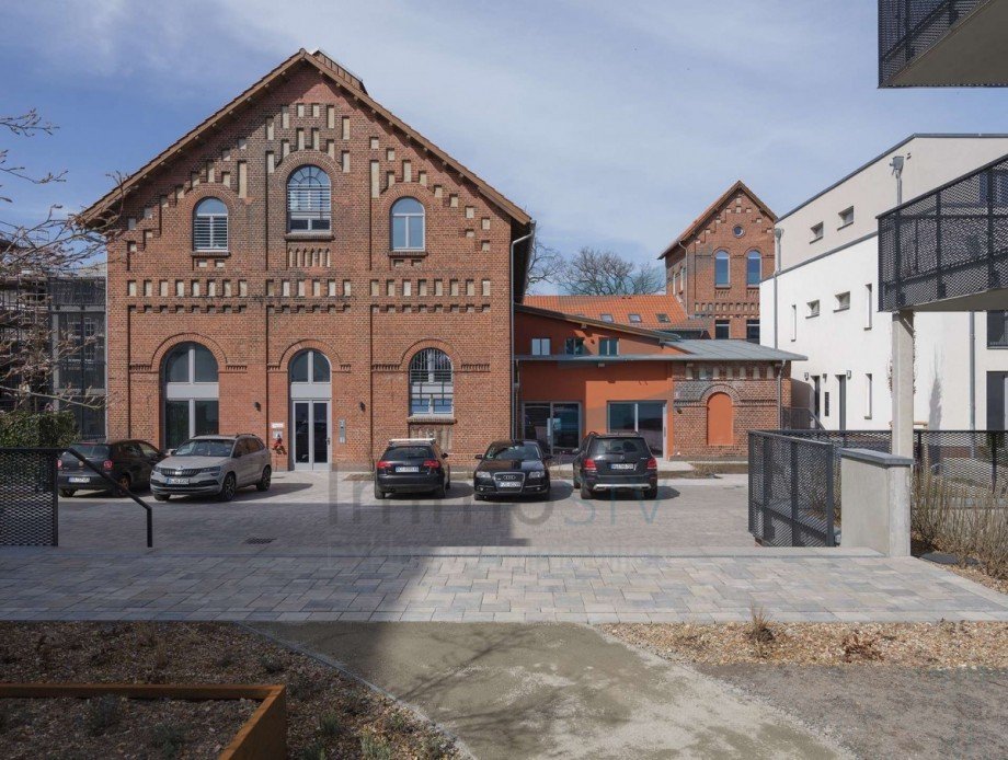 Frontalansicht Etagenwohnung Nauen