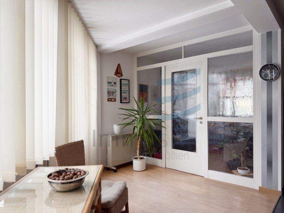 Wohnbereich Blick Esszimmer Erdgeschosswohnung Berlin