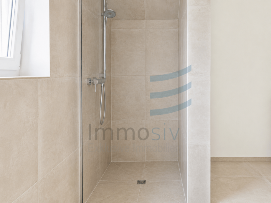 Duschbad DG Doppelhaush�lfte Blankenfelde-Mahlow