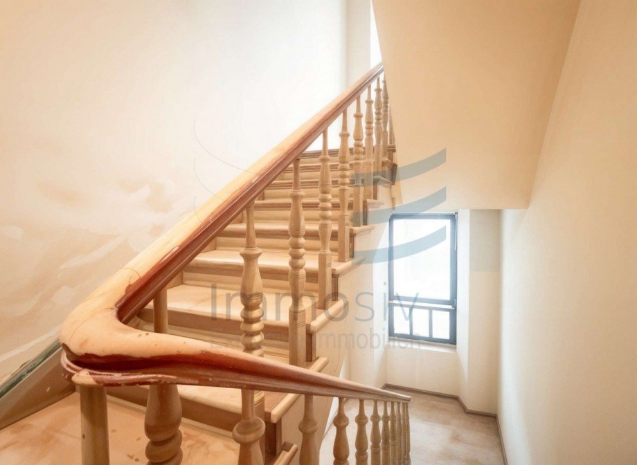 Treppenaufgang Maisonettewohnung Berlin