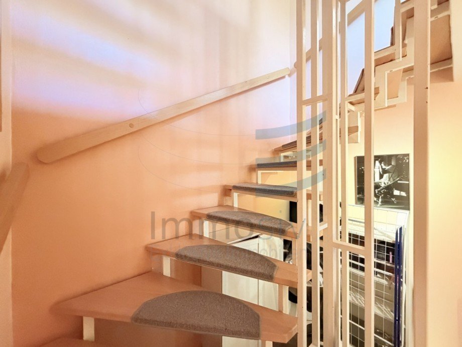 Treppe zu 1. OG Doppelhaush�lfte Falkensee