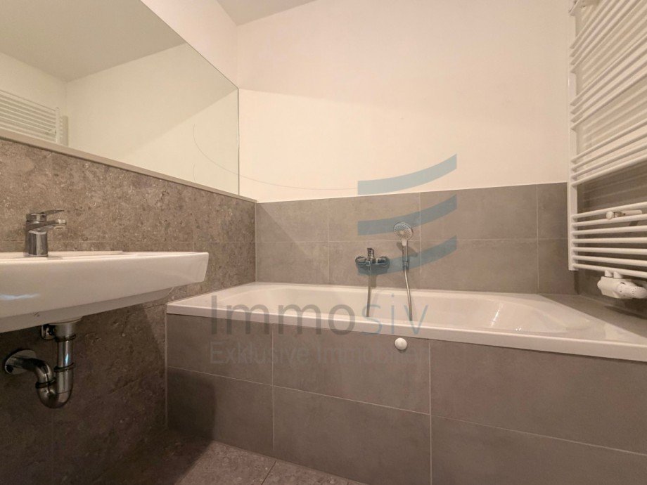 Badezimmer Etagenwohnung Nauen