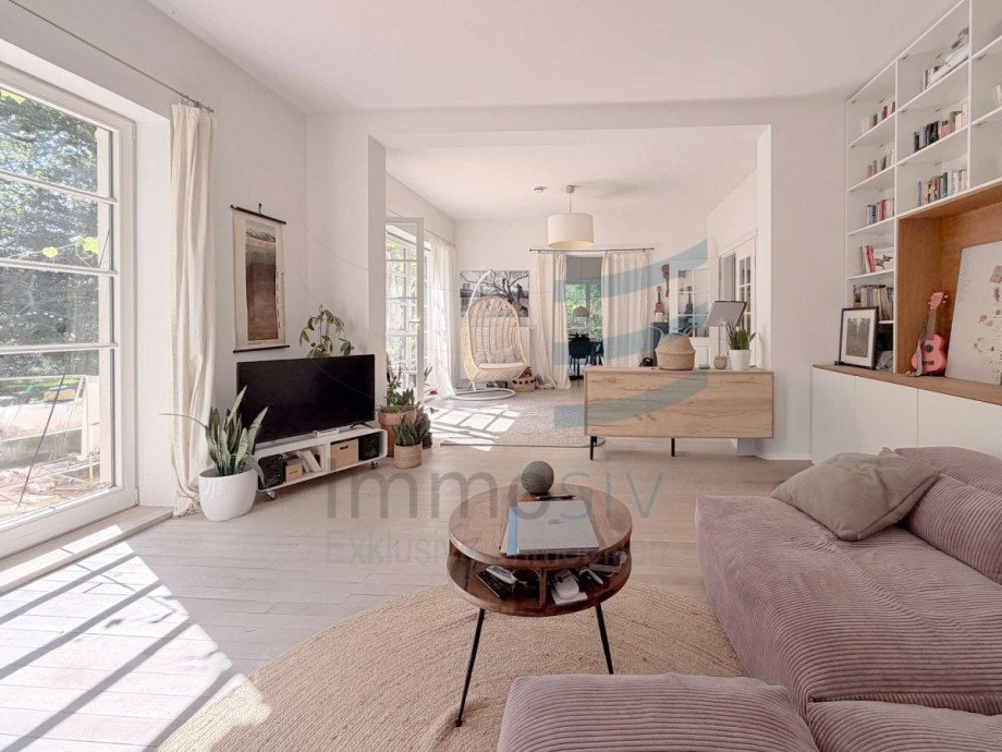 Wohnzimmer Blick K�che Einfamilienhaus Falkensee