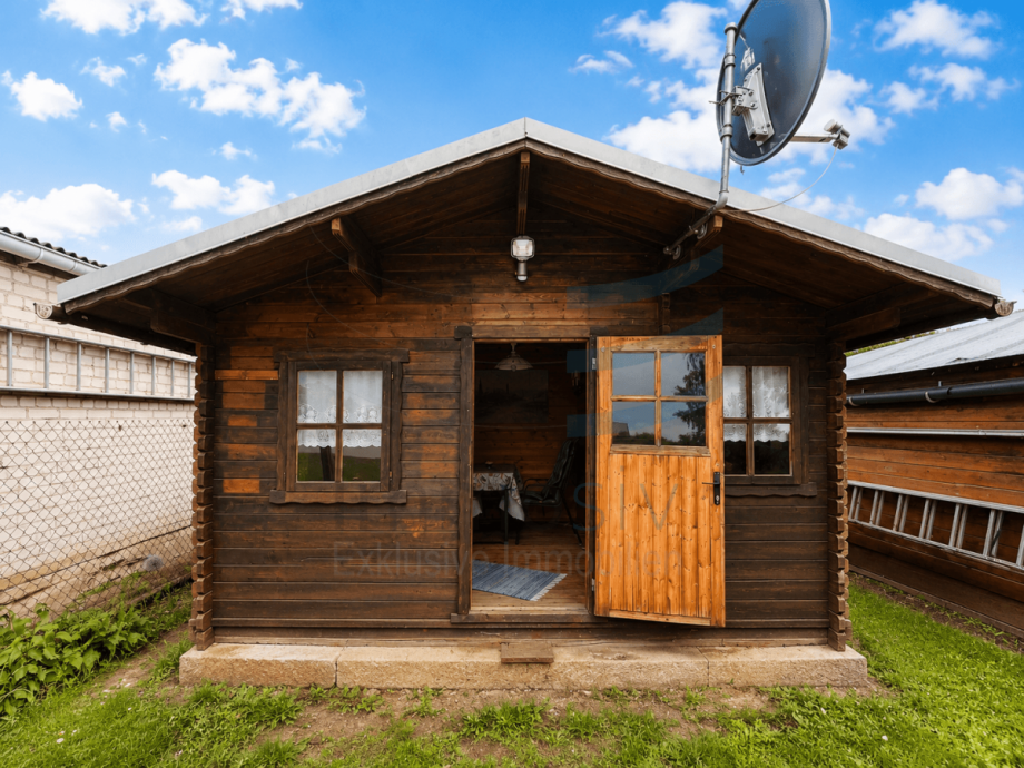Gartenh�uschen 1 Einfamilienhaus Pessin