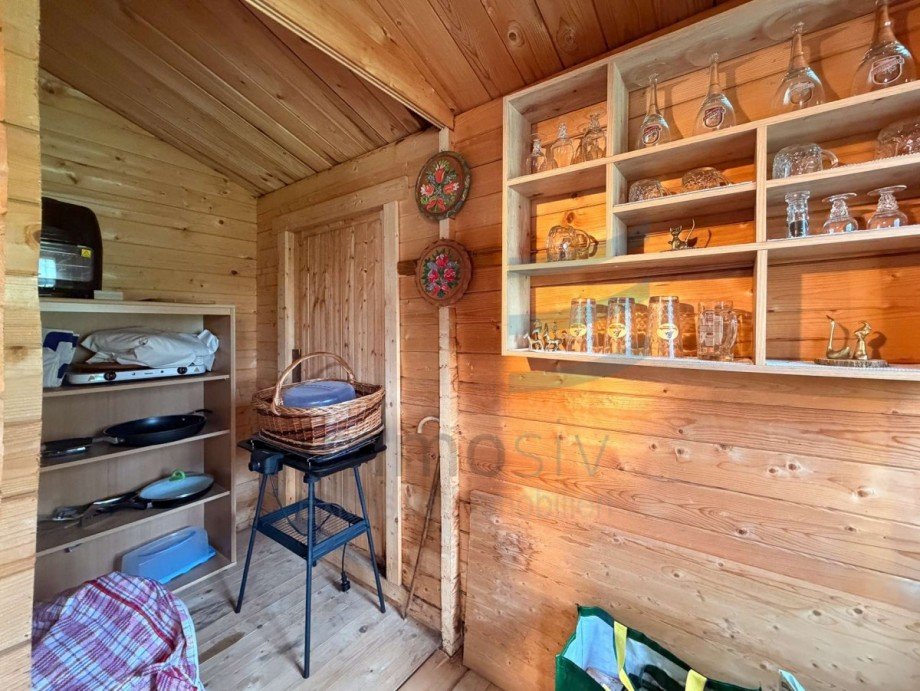 Gartenh�uschen 1 Einfamilienhaus Pessin