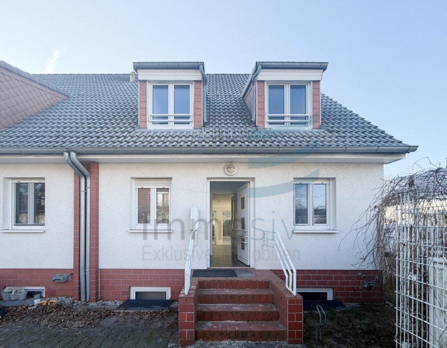 Hausansciht Reihenendhaus Dallgow-D�beritz