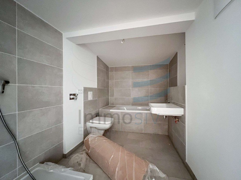 Badezimmer Etagenwohnung Nauen