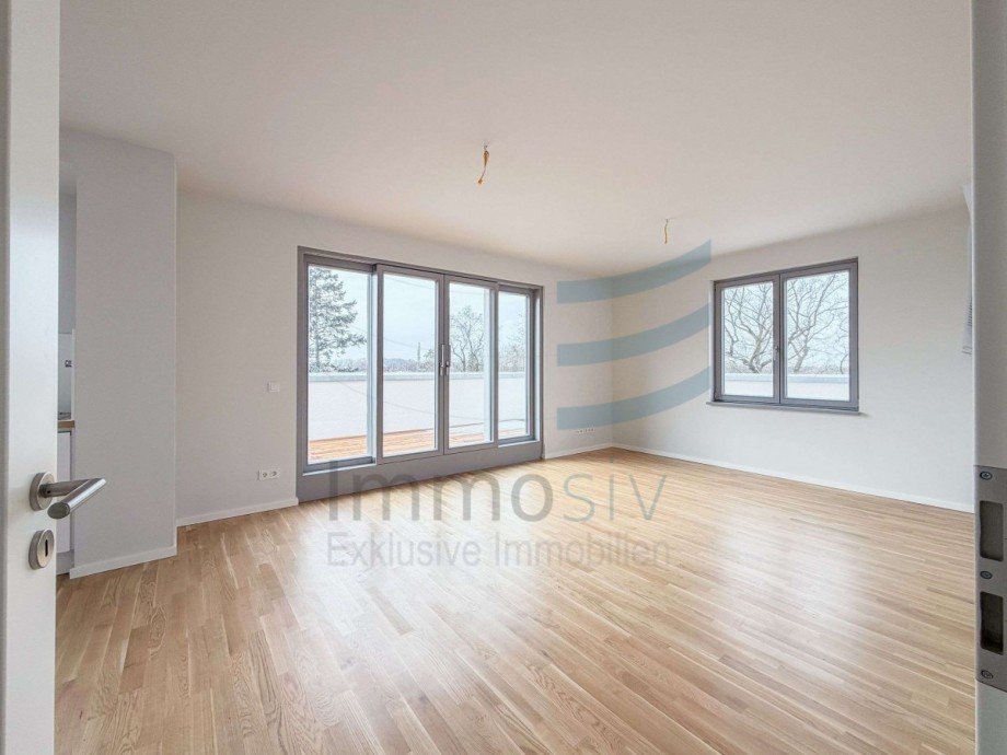 Helles Penthouse mit Terra Penthousewohnung Nauen