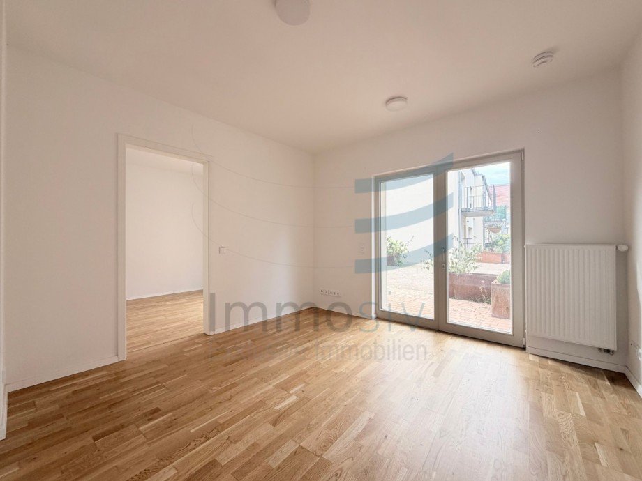 Wohnzimmer Blick Schlafzimmer Erdgeschosswohnung Nauen
