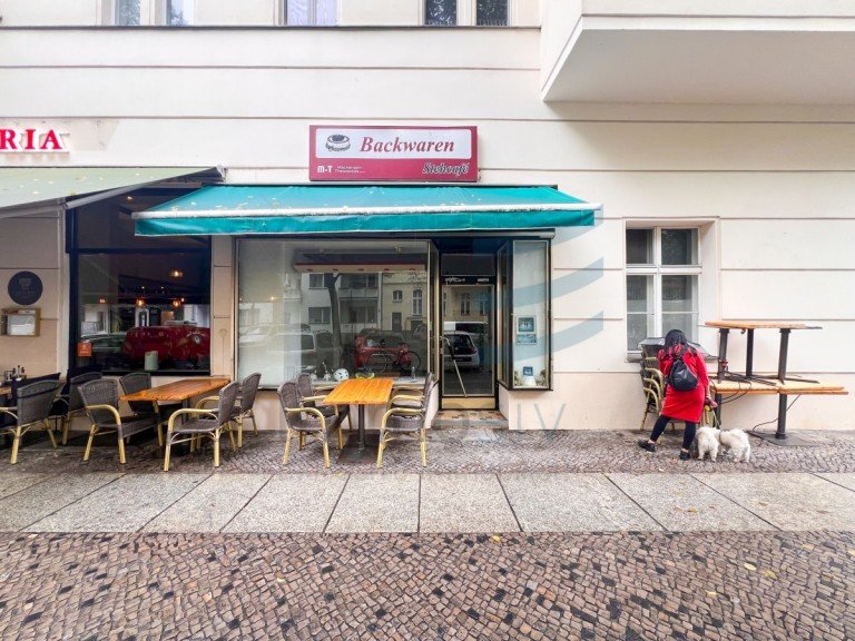 Schaufenster Berlin - Berlin - Berlin - Charlottenburg / Wilmersdorf - Charlottenburg Einzelhandel *VERMIETET* Gewerbe mit 3 gro�en und hohen R�umen - offen f�r (fast) alles!
