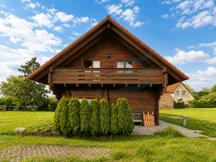Au�enansicht Einfamilienhaus Pessin