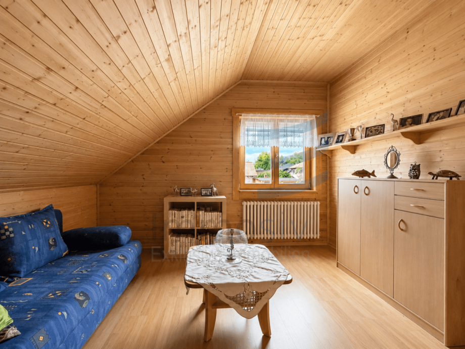 Schlafzimmer 2 Einfamilienhaus Pessin