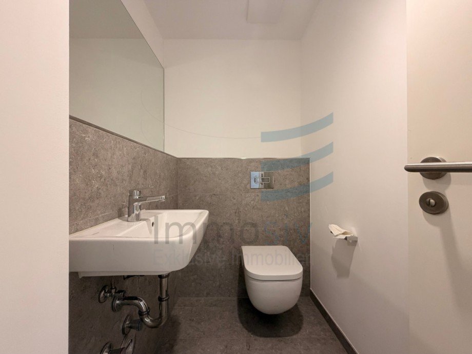 G�ste WC Etagenwohnung Nauen