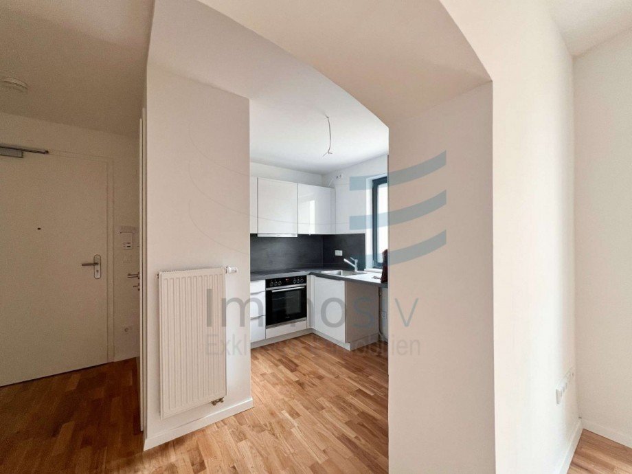 Eingang Blick K�che Erdgeschosswohnung Nauen