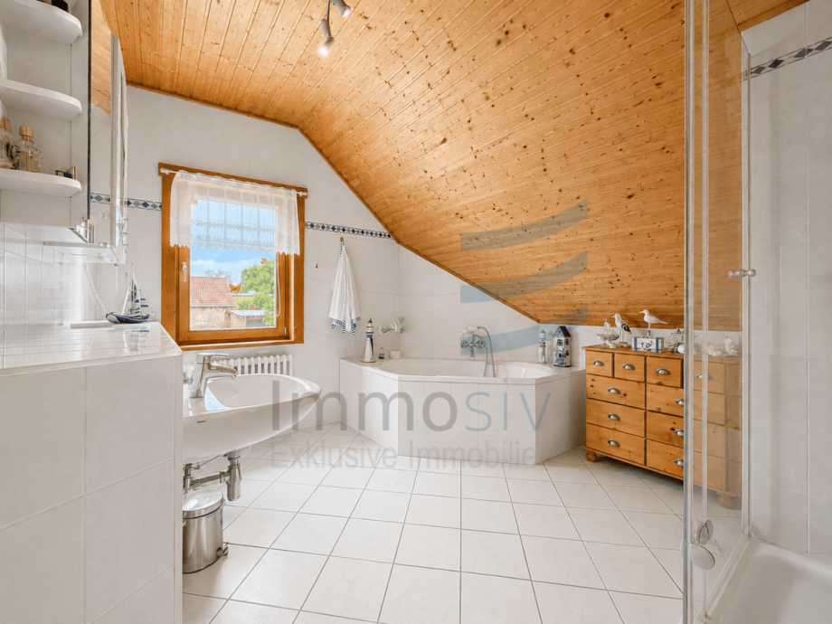 Badezimmer Einfamilienhaus Pessin