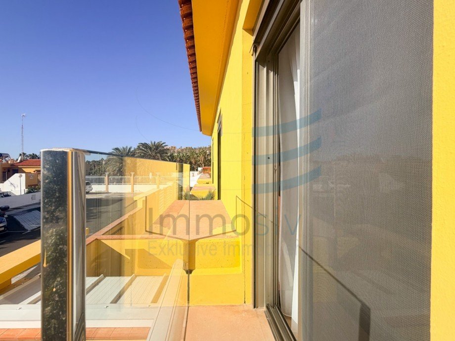 Franz�sischer Balkon Reihenmittelhaus Solana Matorral