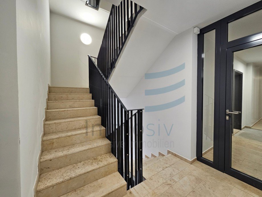 Treppenhaus Erdgeschosswohnung Nauen