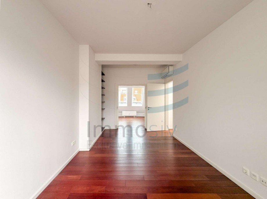 Zimmer 3 - Hauptschlafzimmer Dachgeschosswohnung Berlin
