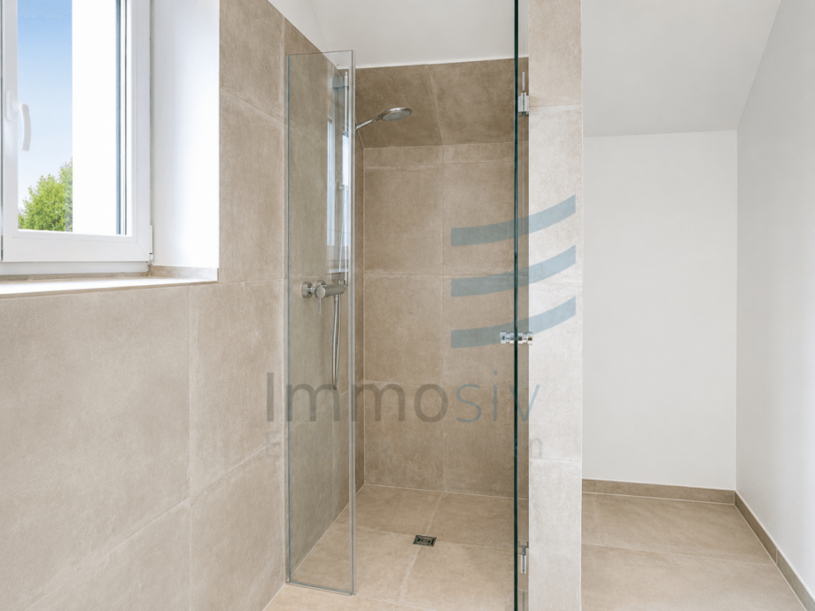 Duschbad Doppelhaush�lfte Blankenfelde-Mahlow