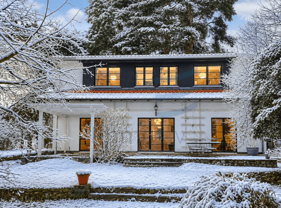 Au�enansicht Winter Einfamilienhaus Falkensee